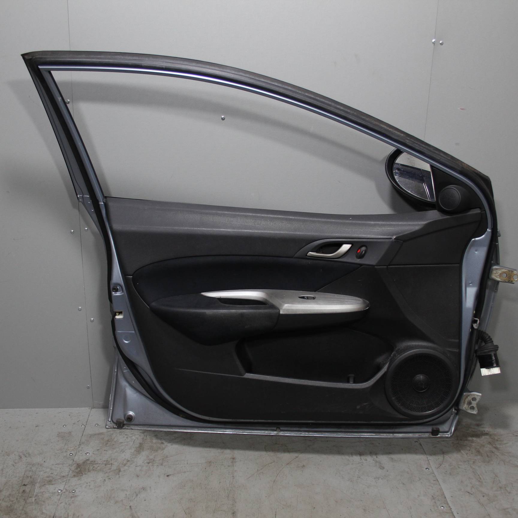 HONDA Civic VIII (2005—2009) для Обшивка двери передней левой