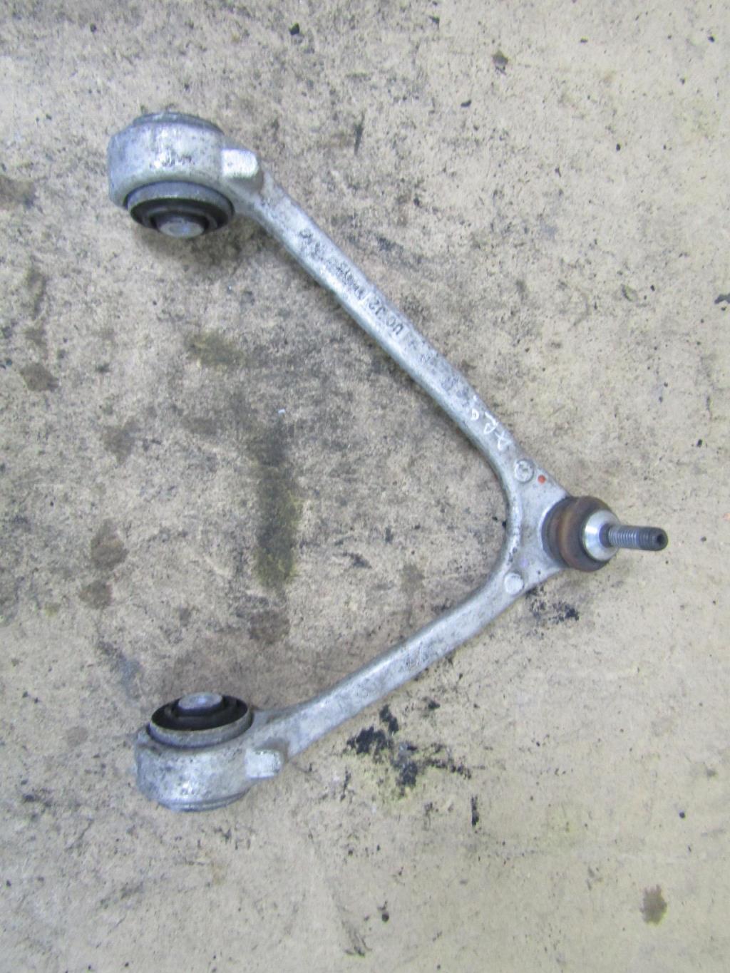 JAGUAR XF I (2007—2011) для Рычаг передний верхний левый