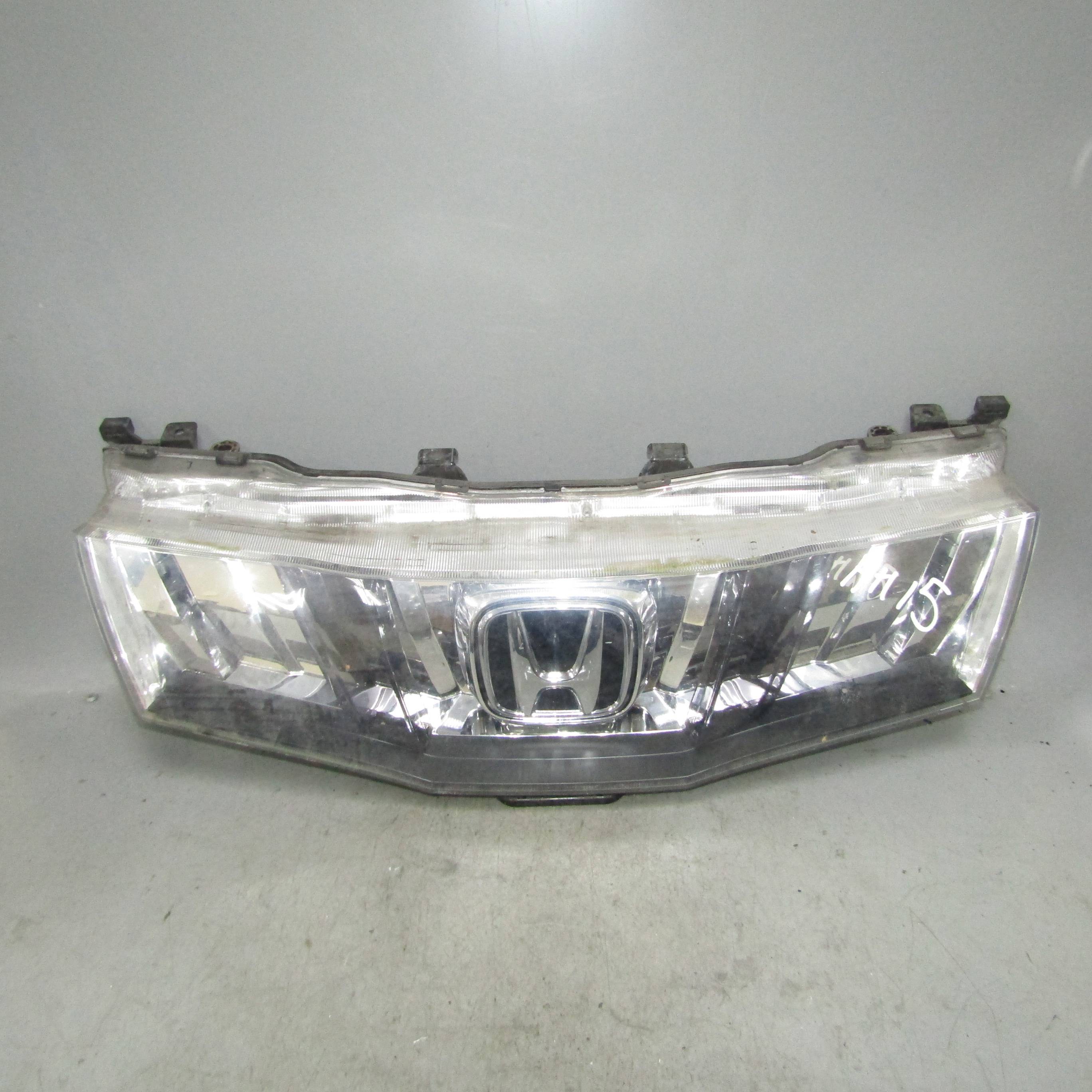 HONDA Civic VIII (2005—2009) для Решетка радиатора (люстра)