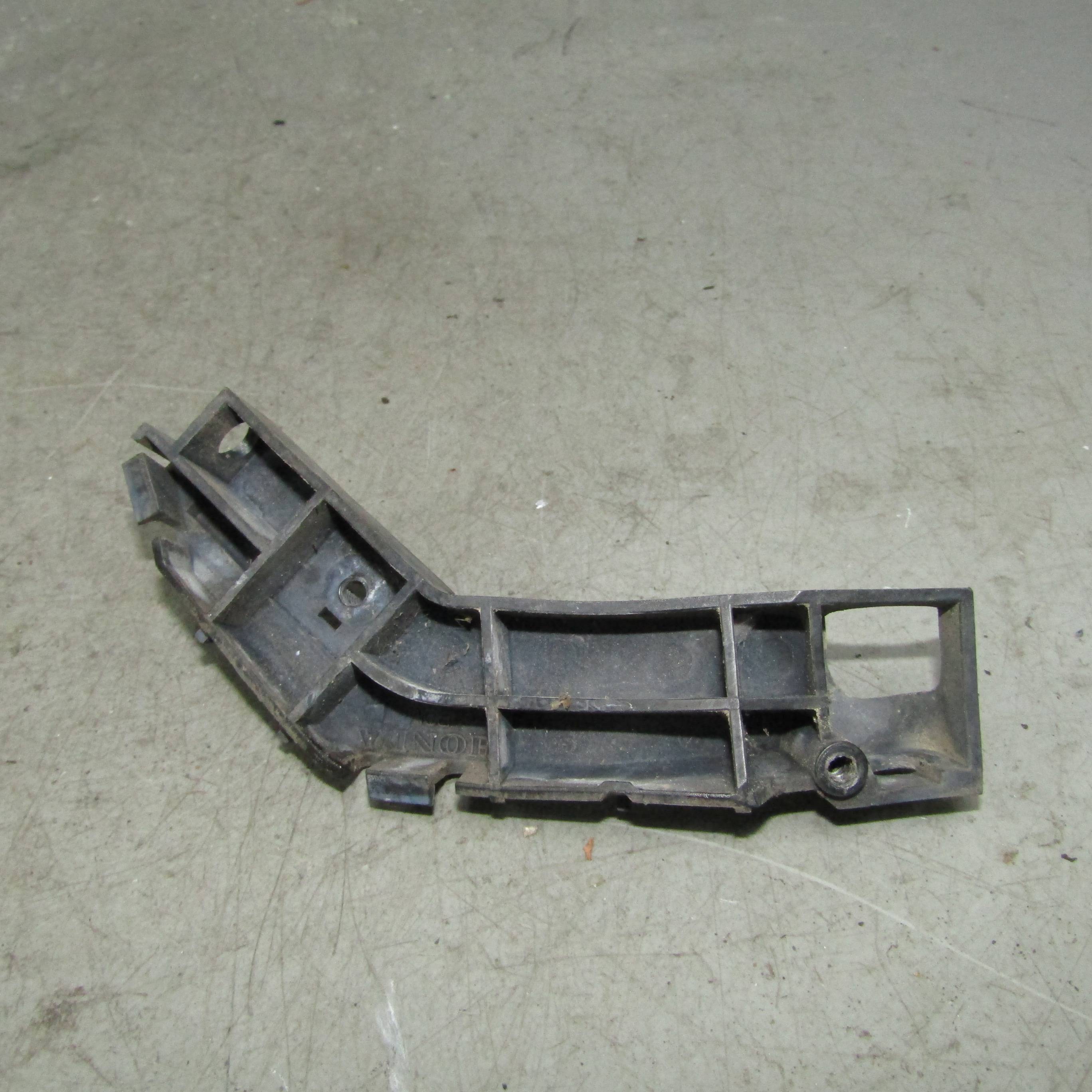 HONDA Civic VIII (2005—2009) для Кронштейн бампера передний правый