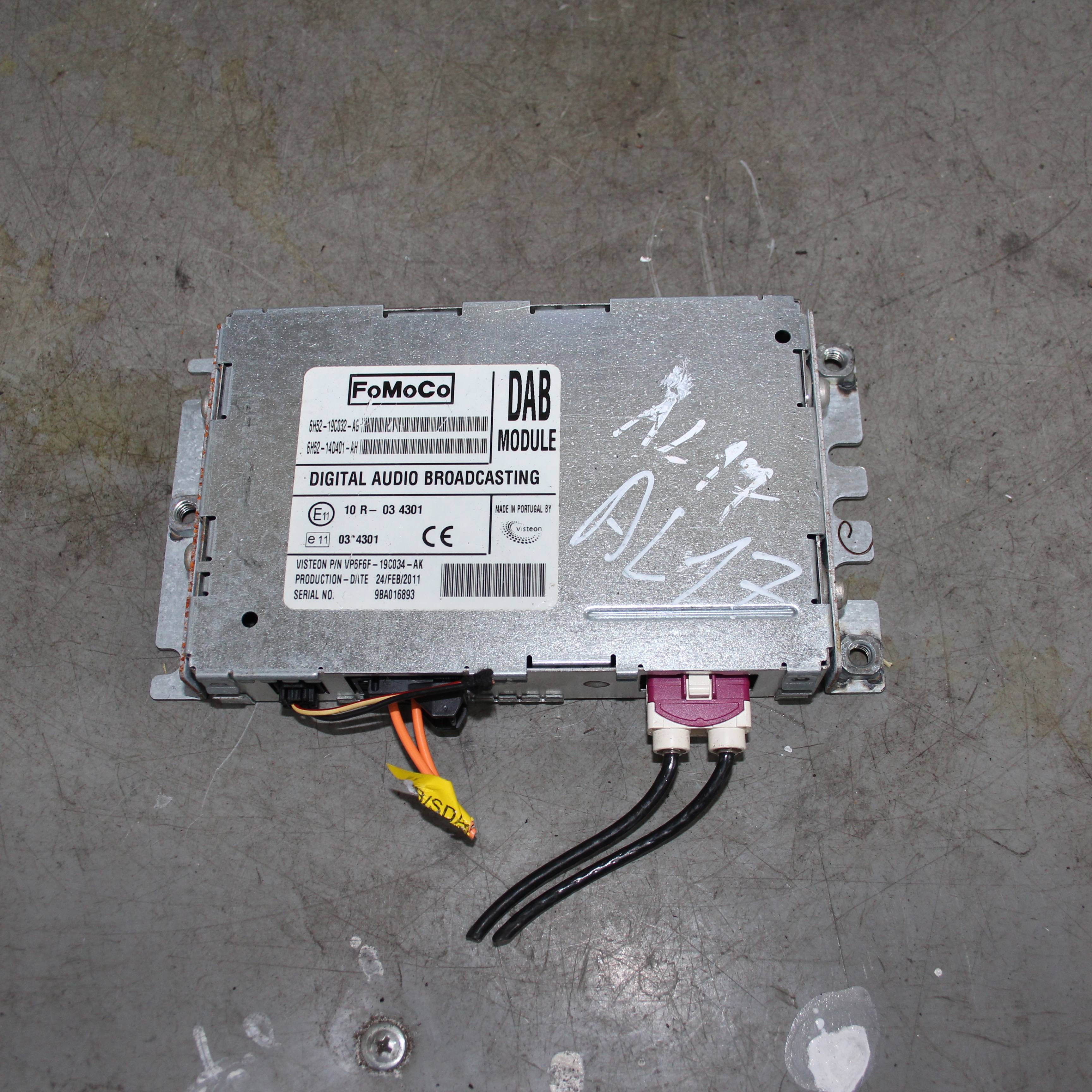 JAGUAR XF I (2007—2011) для Блок управления цифровой аудиосистемой DAB