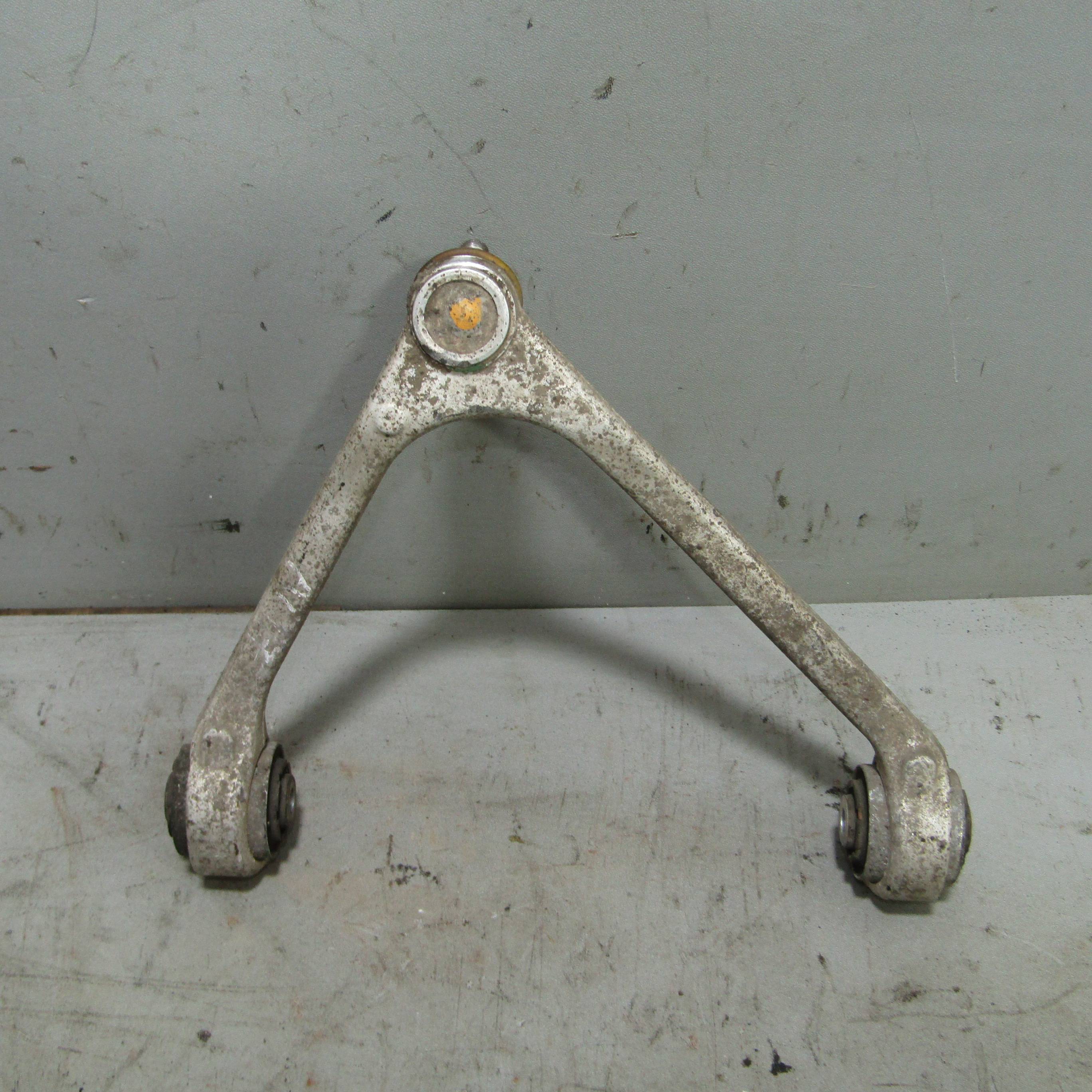 JAGUAR XF I (2007—2011) для Рычаг передний верхний левый