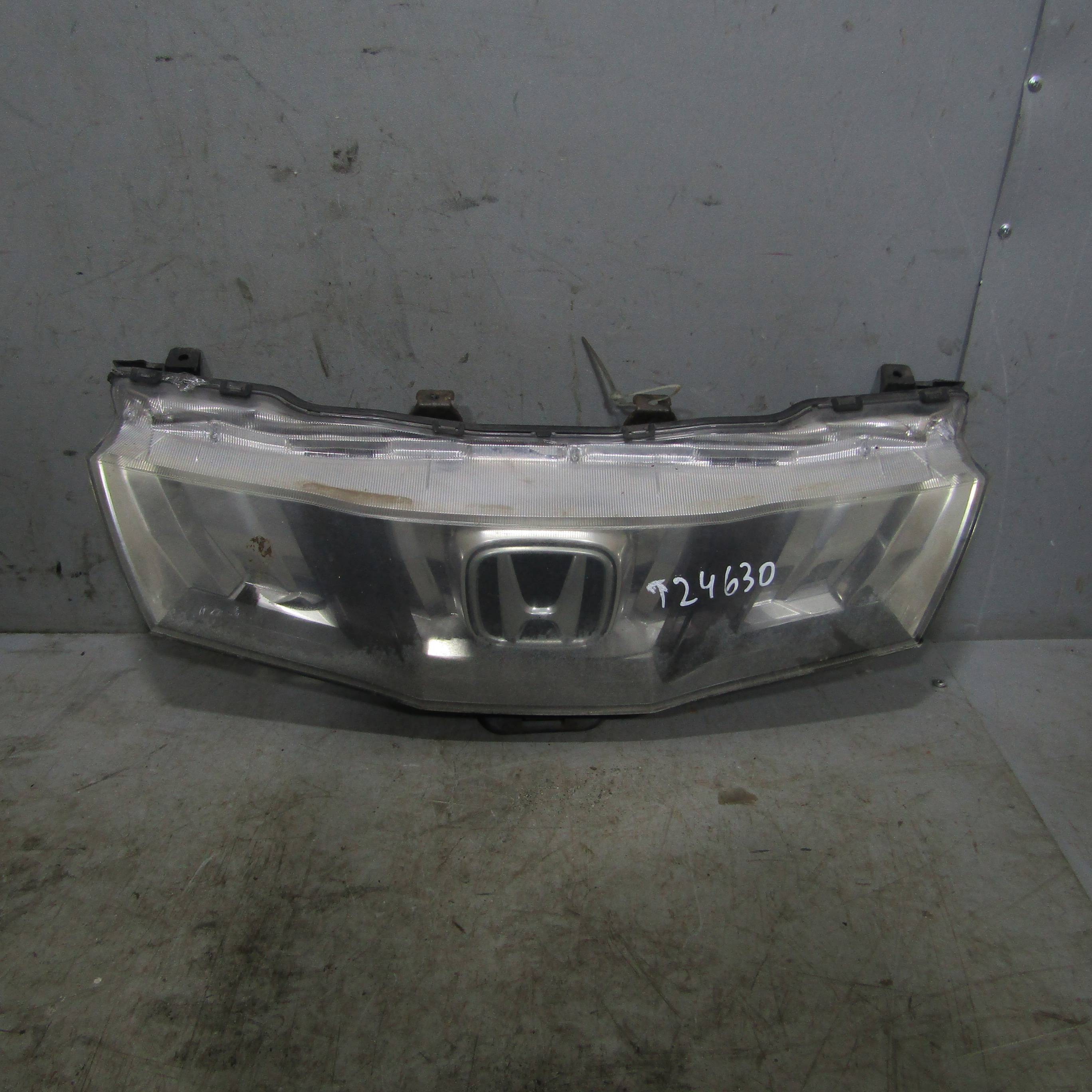 HONDA Civic VIII (2005—2009) для Решетка радиатора (люстра)