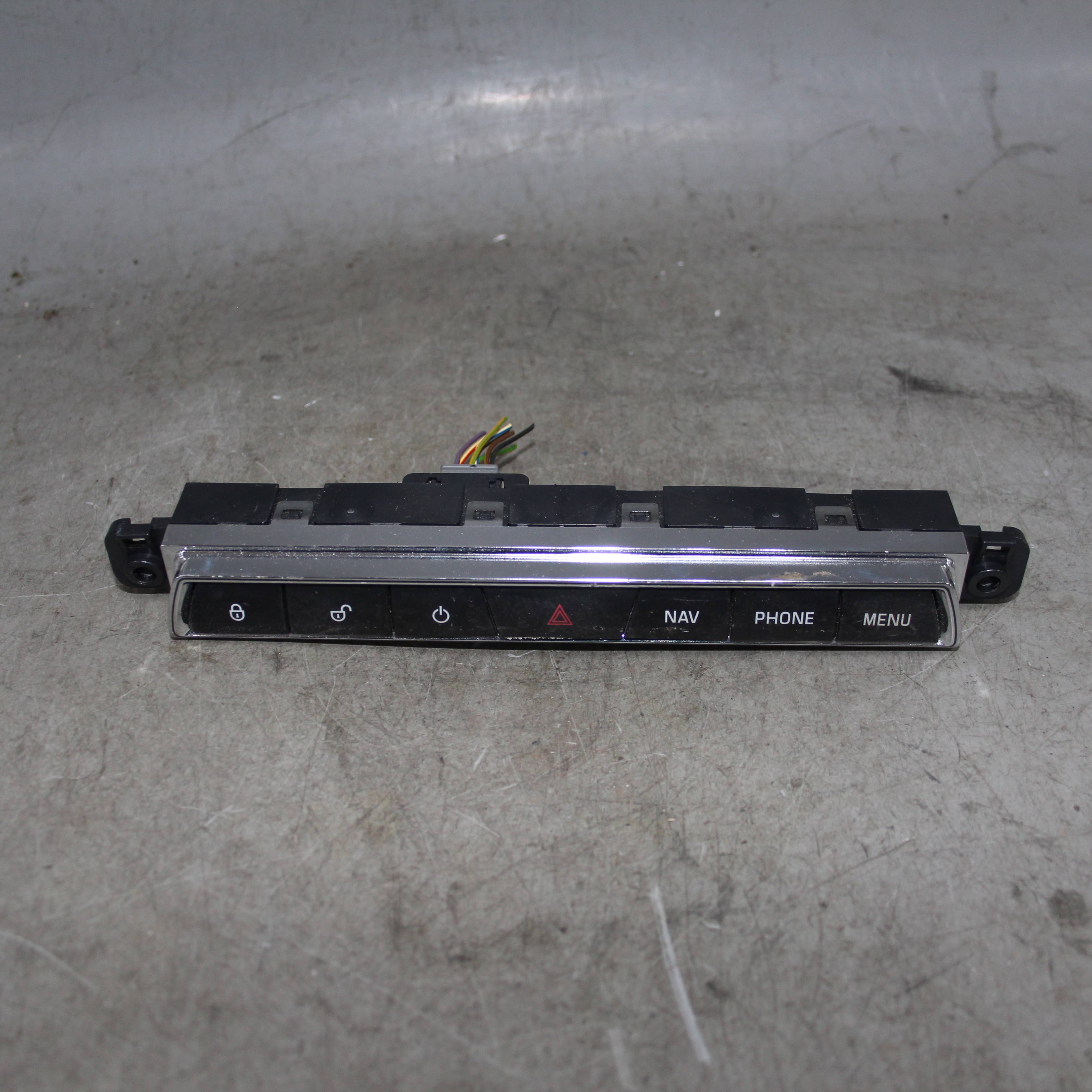 JAGUAR XF I рестайлинг (2011—2015) для Кнопка аварийной сигнализации