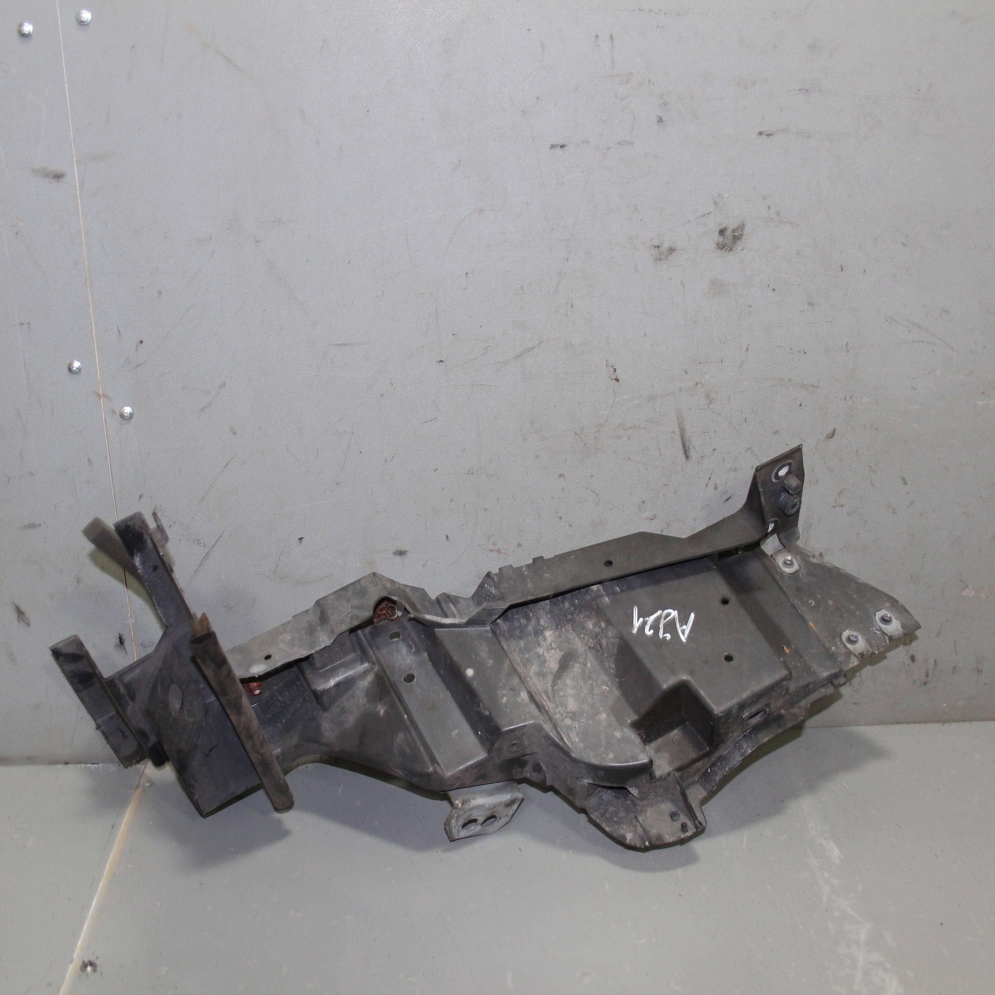 JAGUAR S-type I рестайлинг (2004—2008) для Панель передняя (правая часть)