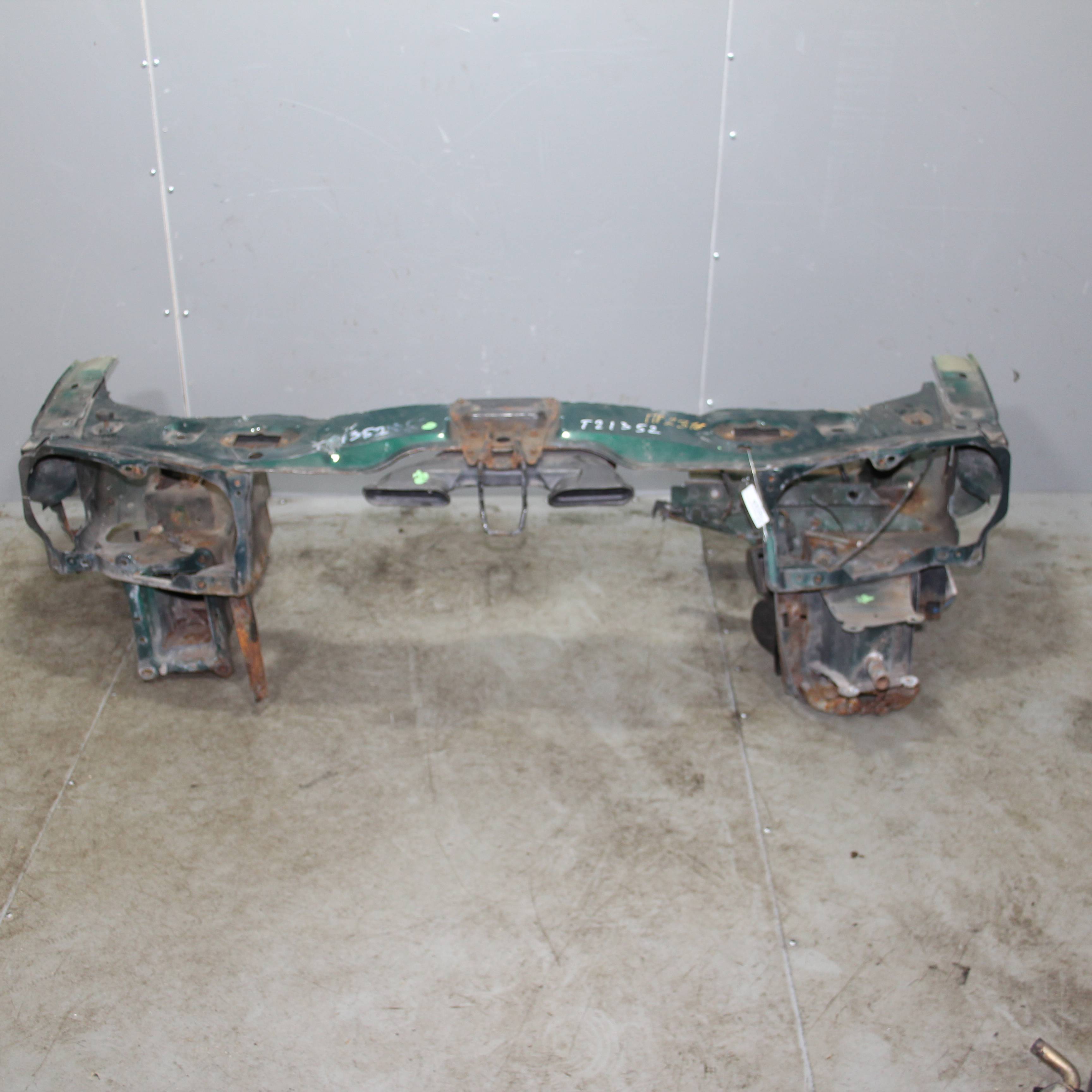 JAGUAR X-type I (2001—2009) для Панель передняя (телевизор)