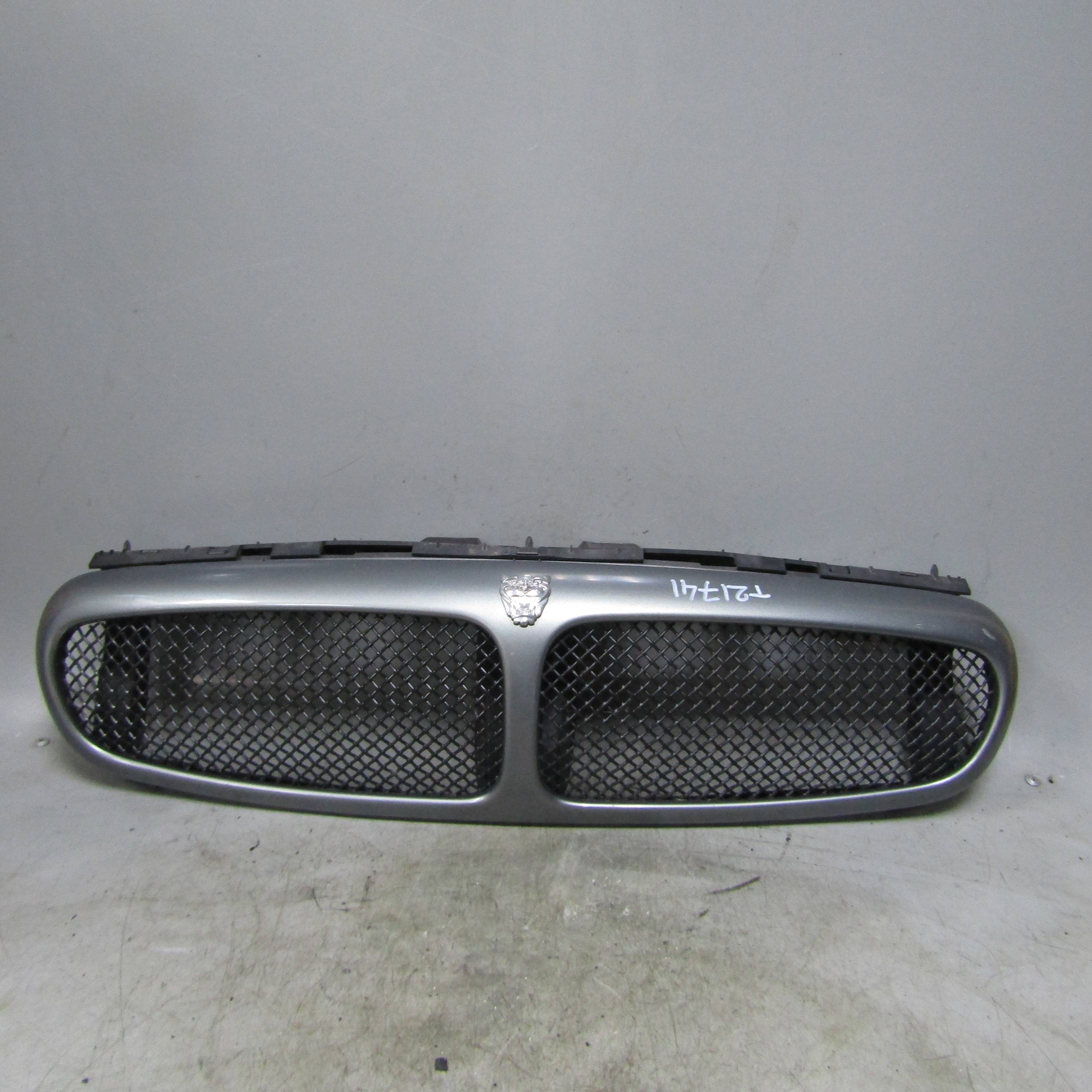 JAGUAR X-type I (2001—2009) для Решетка радиатора