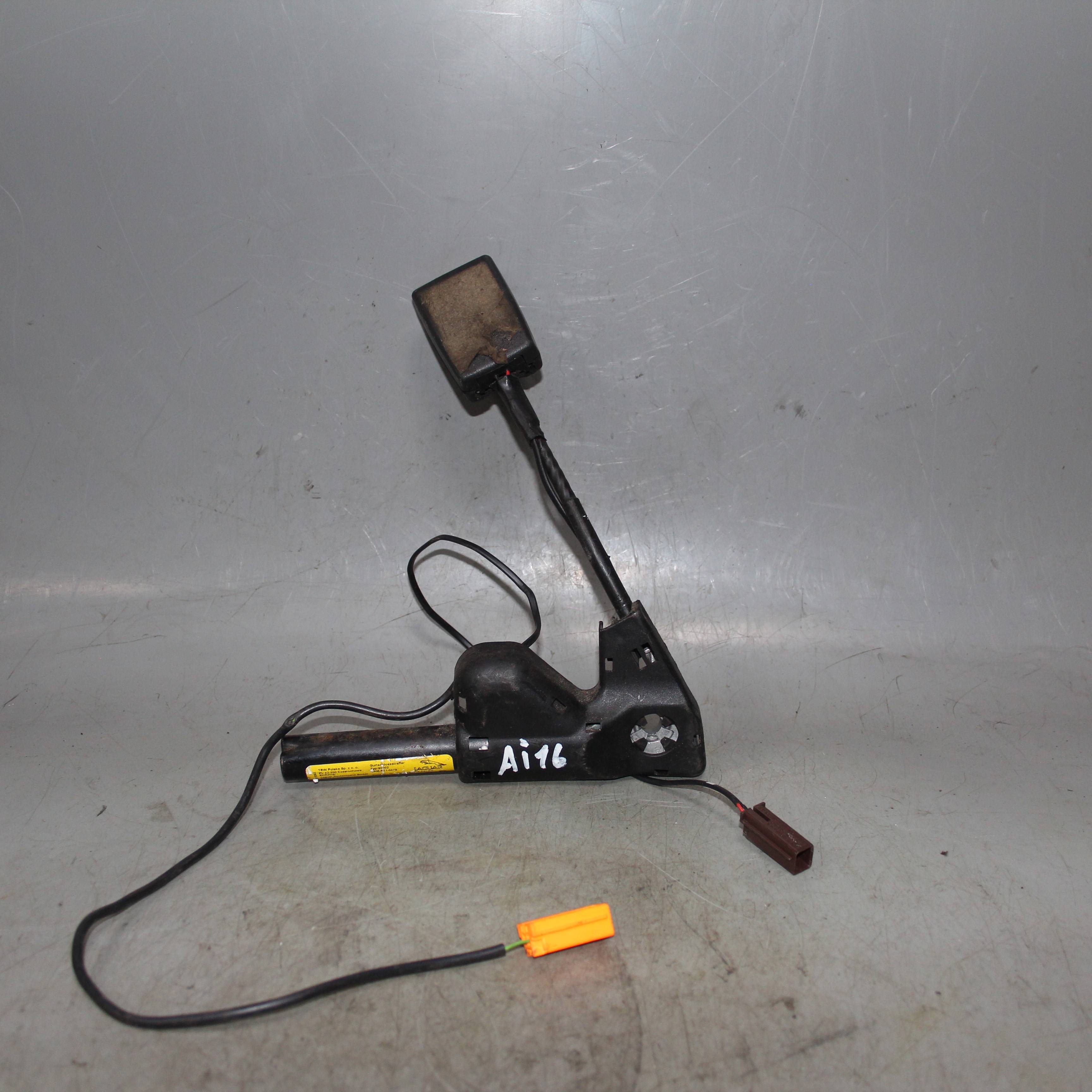 JAGUAR X-type I (2001—2009) для Скоба ремня безопасности правая