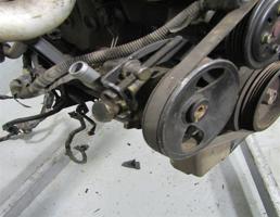 Насос гидроусилителя ГУР для NISSAN ALMERA  запчасти бу