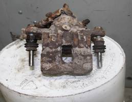 Суппорт задний правый для HONDA Civic VIII (2005—2009)  запчасти бу