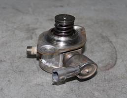 Насос топливный ТНВД для LAND ROVER Range Rover Sport I рестайлинг (2009—2013)  запчасти бу