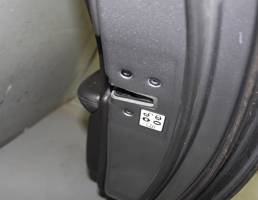 Замок двери задней правой для JAGUAR XF I (2007—2011)  запчасти бу