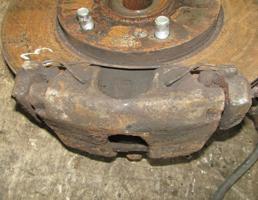 Суппорт передний правый для HONDA Accord VII (2002—2006)  запчасти бу