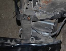 Домик усилителя бампера правый для JAGUAR X-type I (2001—2009)  запчасти бу