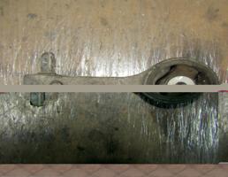 Опора двигателя нижняя для HONDA Civic VIII (2005—2009)  запчасти бу