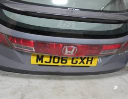 Фонарь центральный (люстра) для HONDA Civic VIII (2005—2009)  запчасти бу