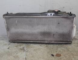Радиатор основной для HONDA Civic VIII (2005—2009)  запчасти бу