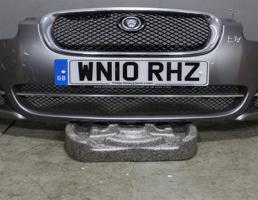 Решетка в бампер центральная для JAGUAR XF I (2007—2011)  запчасти бу
