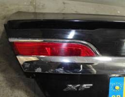 Фонарь внутренний левый для JAGUAR XF I (2007—2011)  запчасти бу